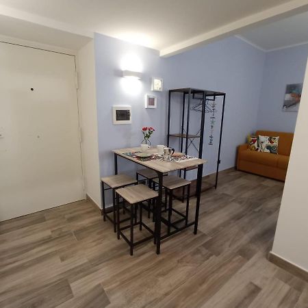 דירות פוזולי Cappuccini Express House מראה חיצוני תמונה
